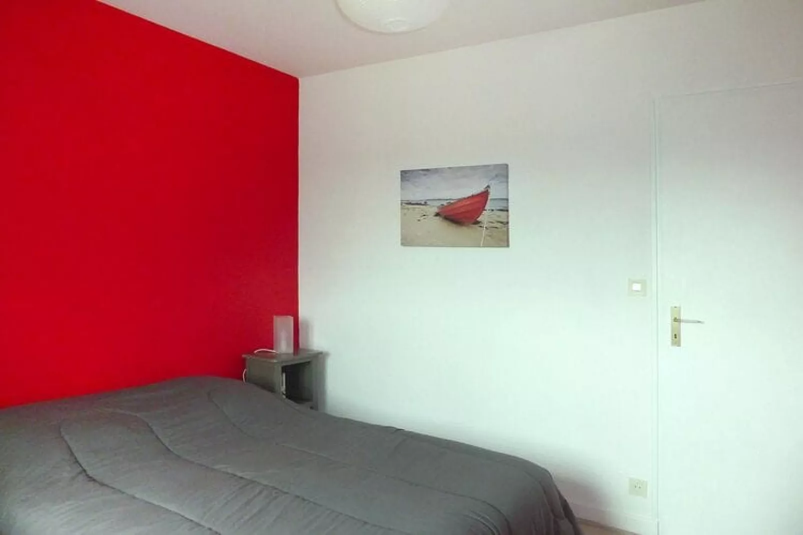 Holiday home Port Blanc-Penvénan-Bedroom