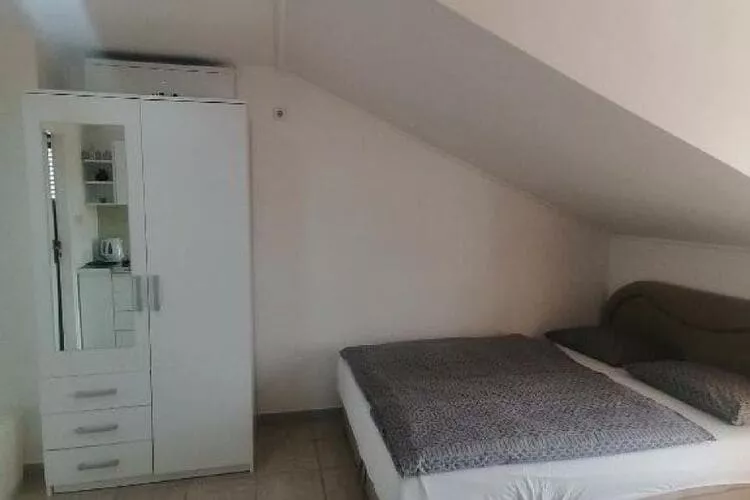 Apartments Milic - Studio Apartment with Sea View 4-Bedroom