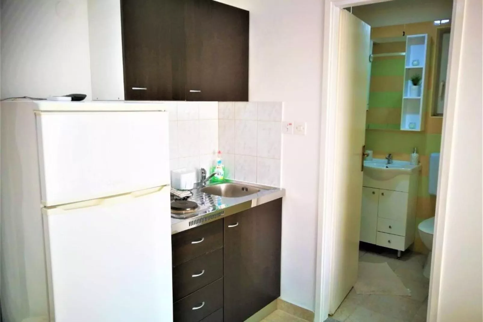 Apartments Milic - Studio Apartment with Sea View 5-Kitchen