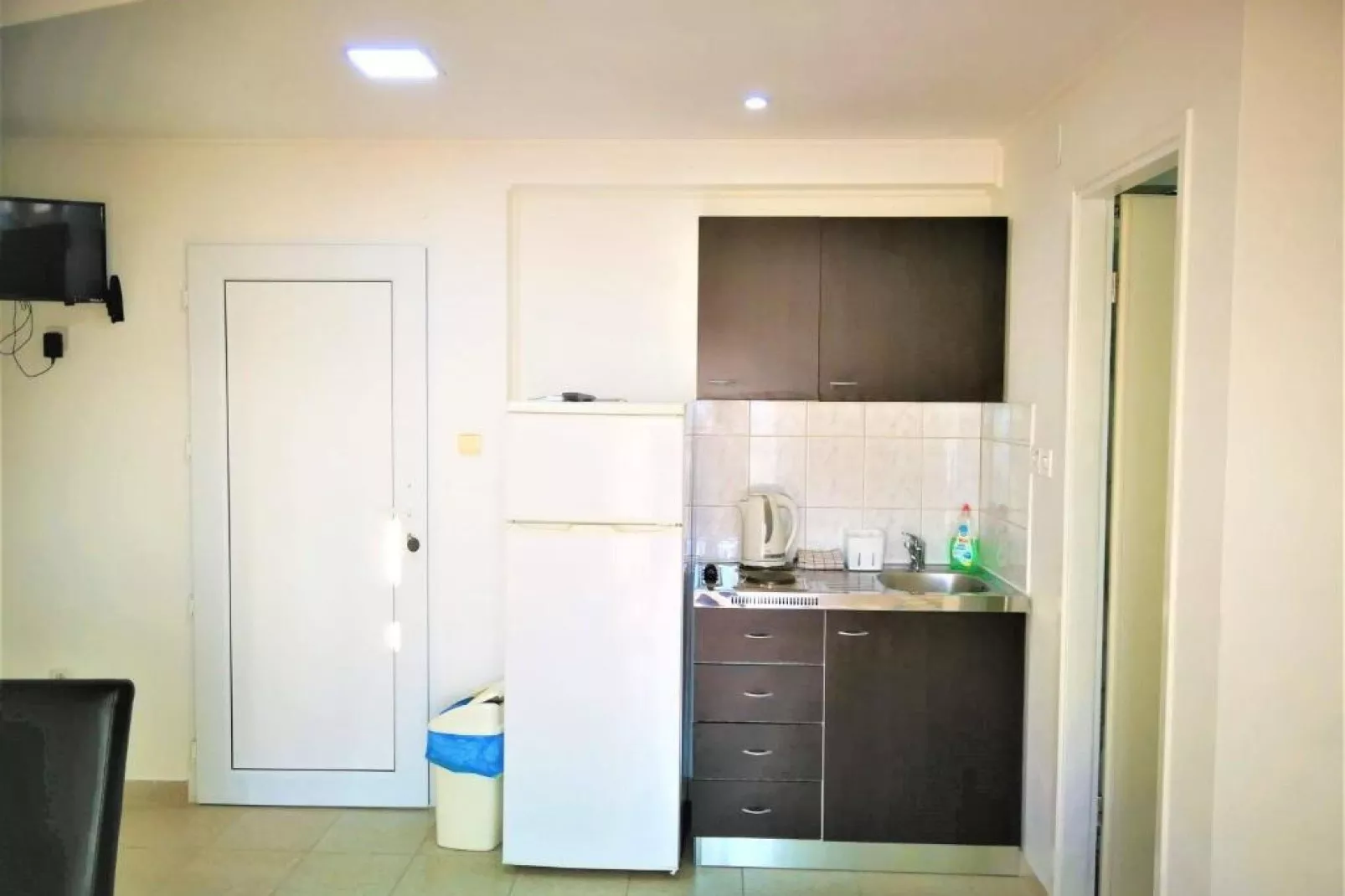 Apartments Milic - Studio Apartment with Sea View 5-Kitchen