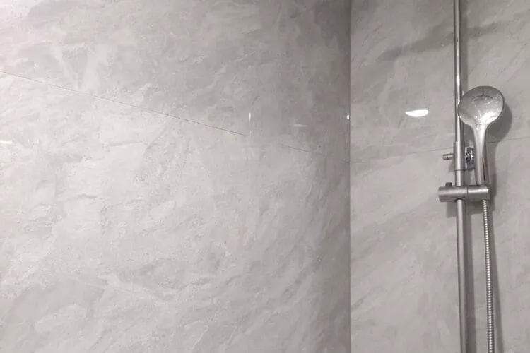 Apartments Andrea - Three Bedroom Apartment with Shared Swimming Pool (Andrea)-Bathroom