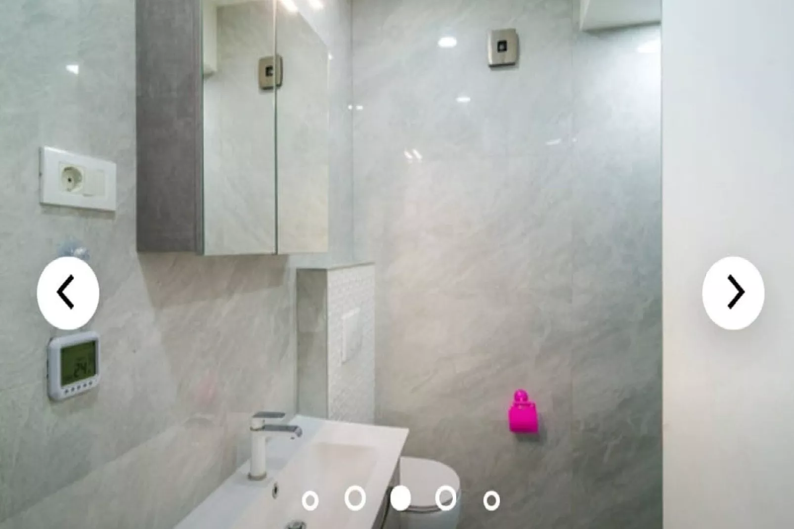 Apartments Andrea - Three Bedroom Apartment with Shared Swimming Pool (Andrea)-Bathroom