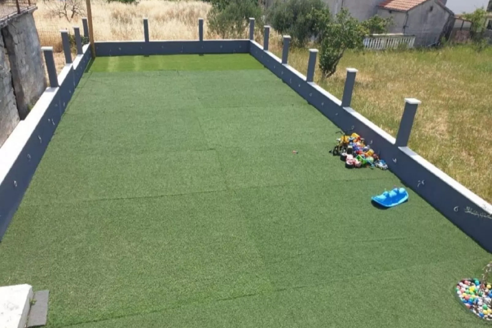 Apartments Andrea - Three Bedroom Apartment with Shared Swimming Pool (Andrea)-Gardens summer