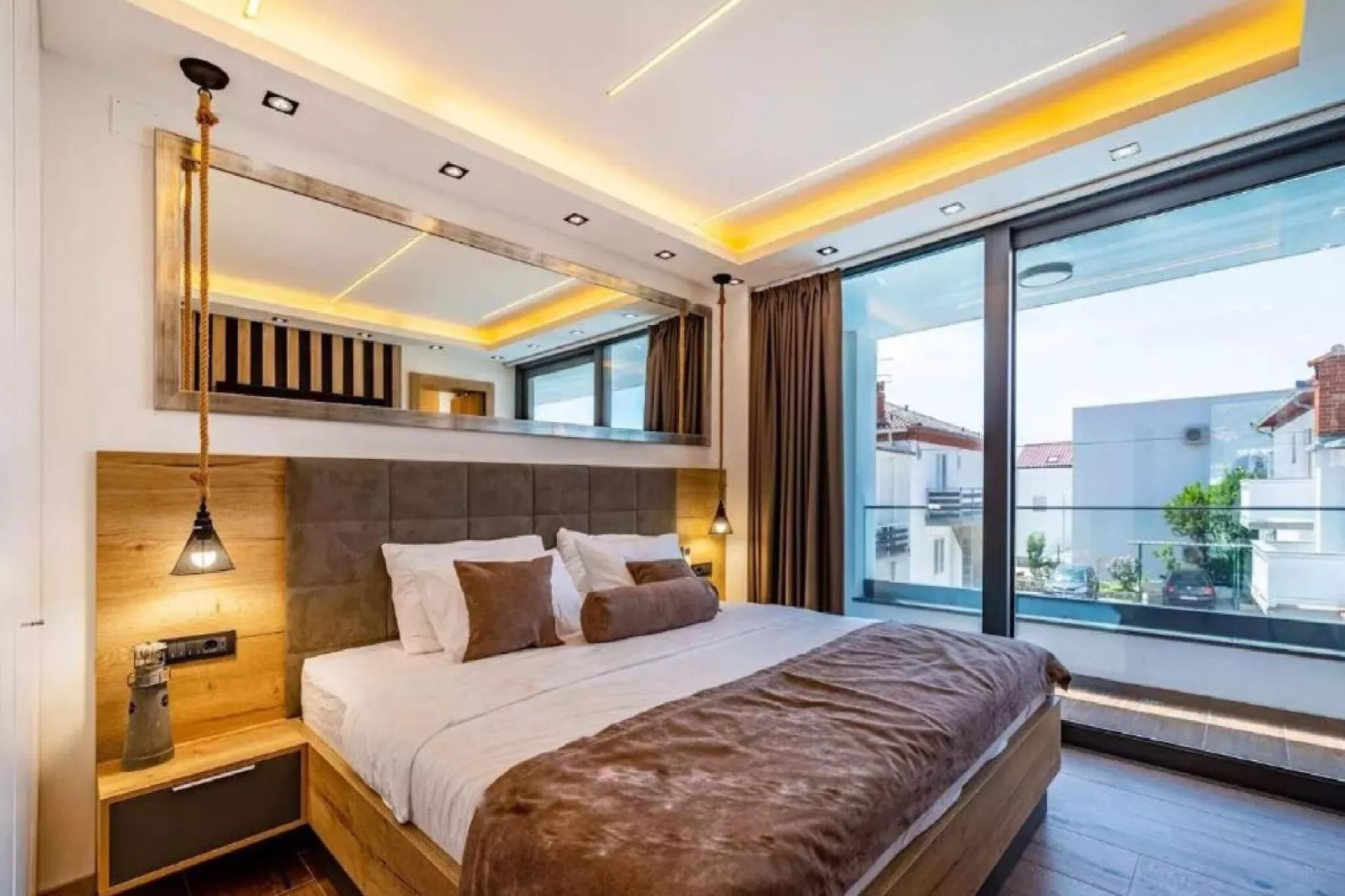 Villa Alpha & Omega - Four Bedroom Villa with Swimming Pool (Omega)-Bedroom