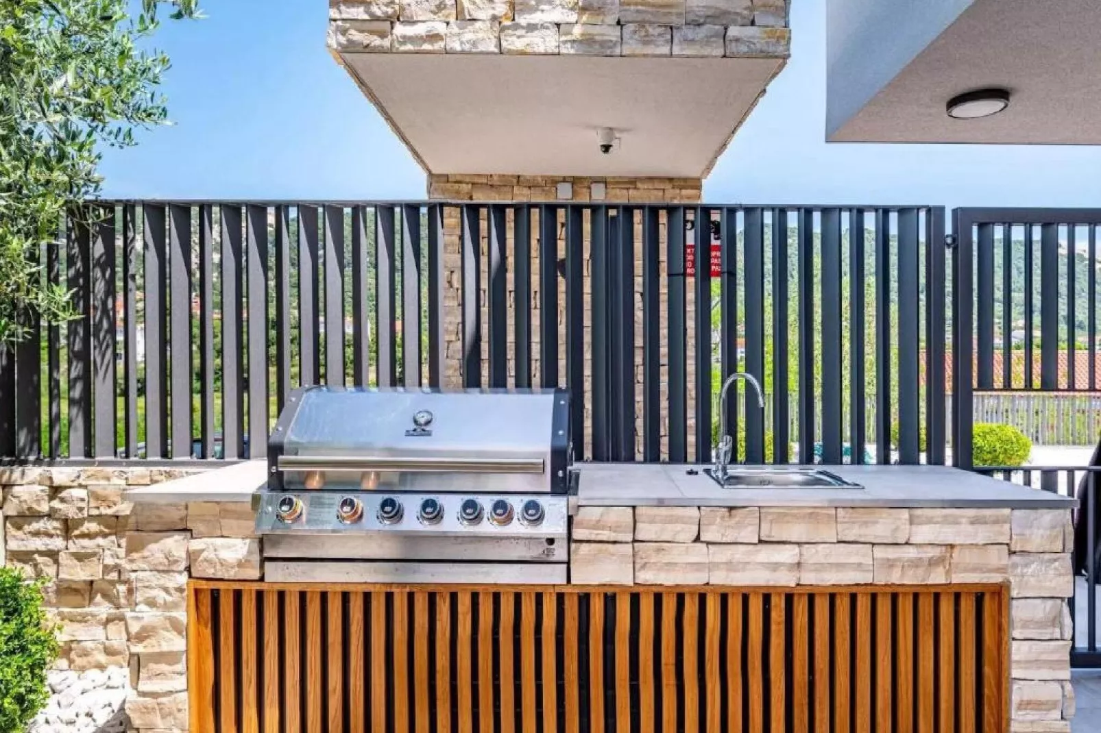 Villa Alpha & Omega - Four Bedroom Villa with Swimming Pool (Omega)-Facilities