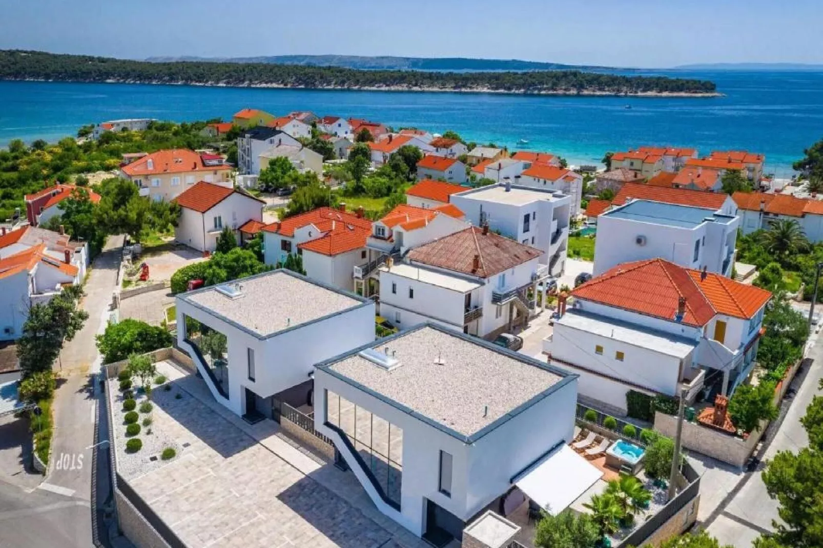 Villa Alpha & Omega - Four Bedroom Villa with Swimming Pool (Omega)-Outdoor