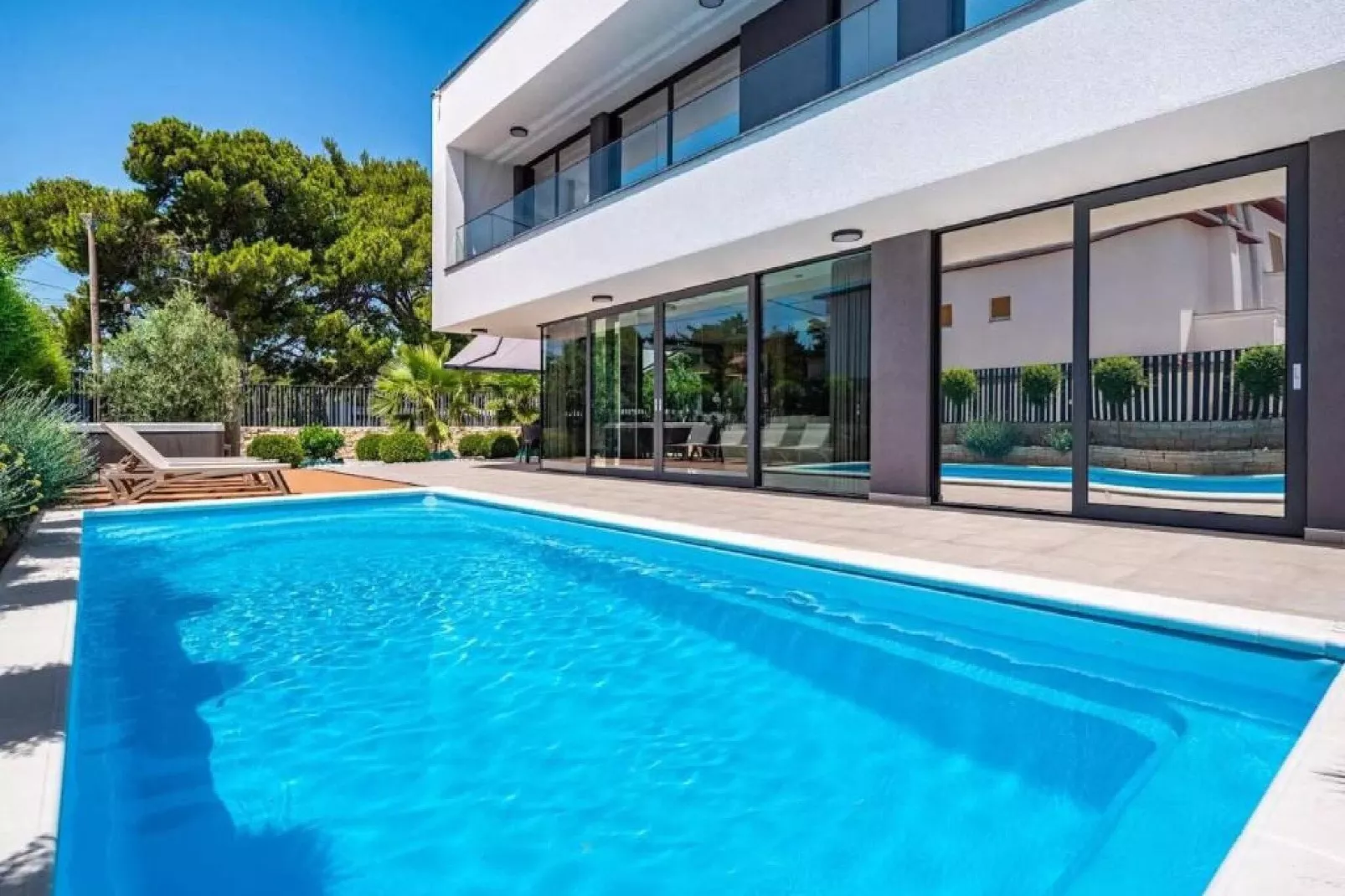 Villa Alpha & Omega - Four Bedroom Villa with Swimming Pool (Omega)-Pool