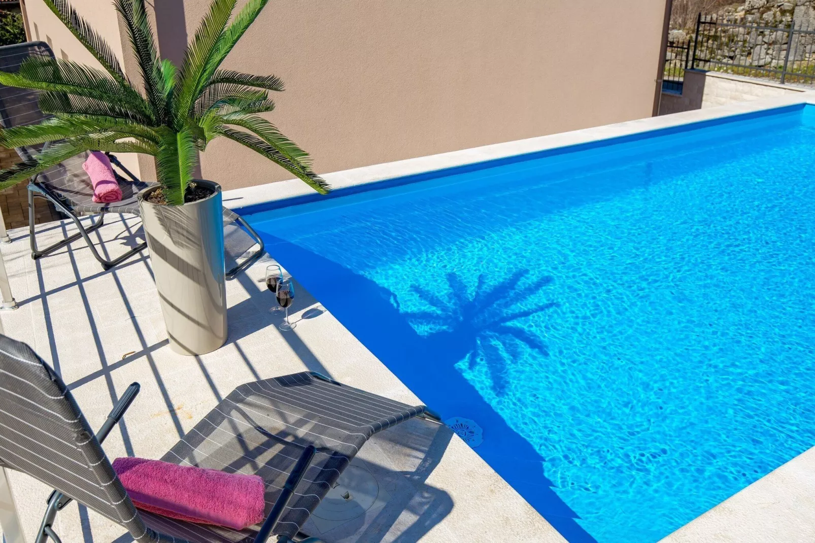Villa Lemily - Five Bedroom Villa with Swimming Pool-Outdoor