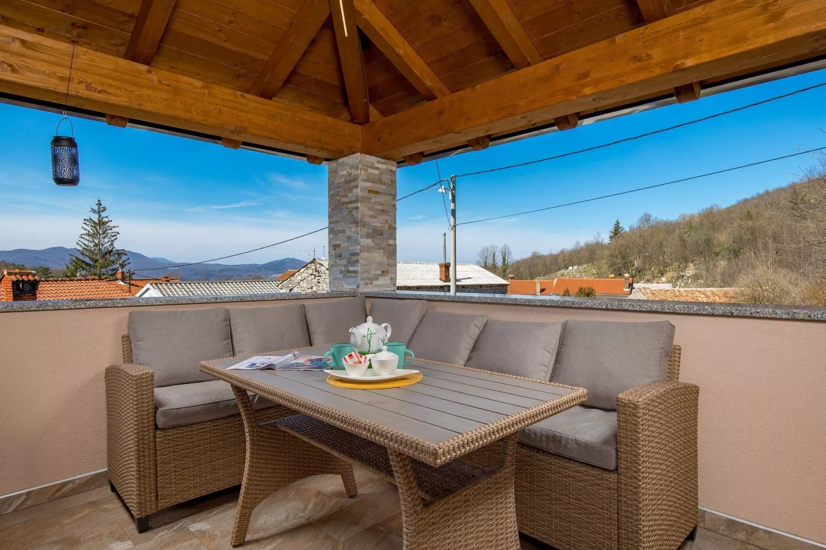 Villa Lemily - Five Bedroom Villa with Swimming Pool-Terrace