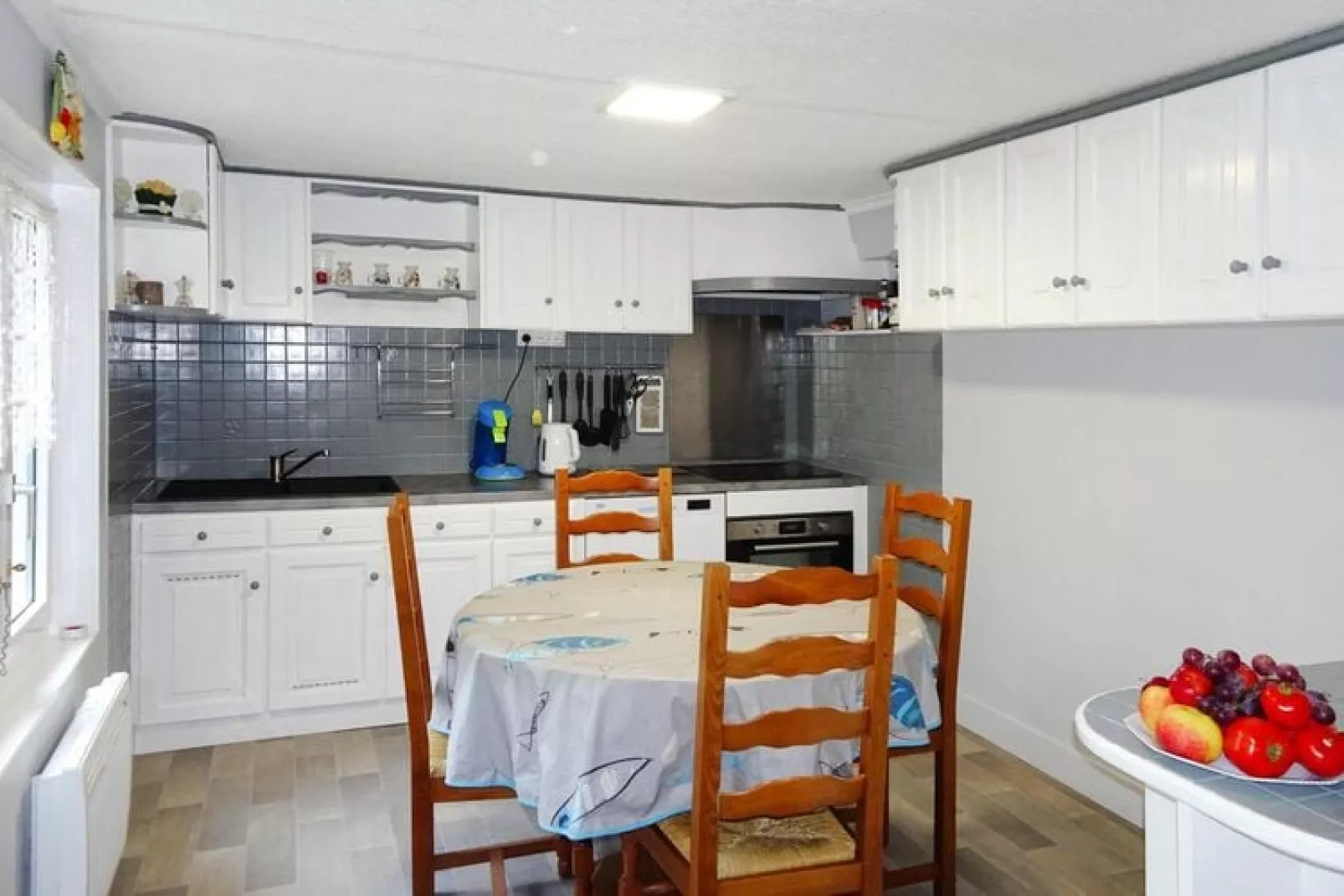 Holiday home Plourivo-Cuisine