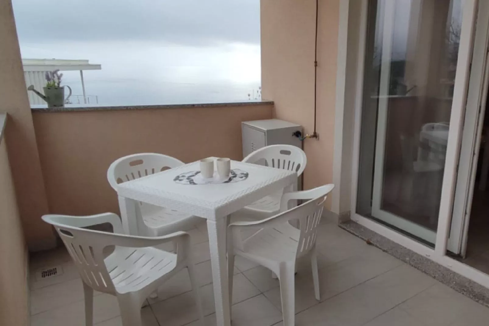 Apartment Baricevic - One Bedroom Apartment with Balcony-Terrasse