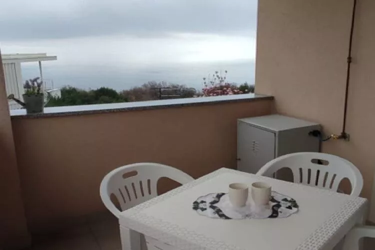 Apartment Baricevic - One Bedroom Apartment with Balcony-Terrasse