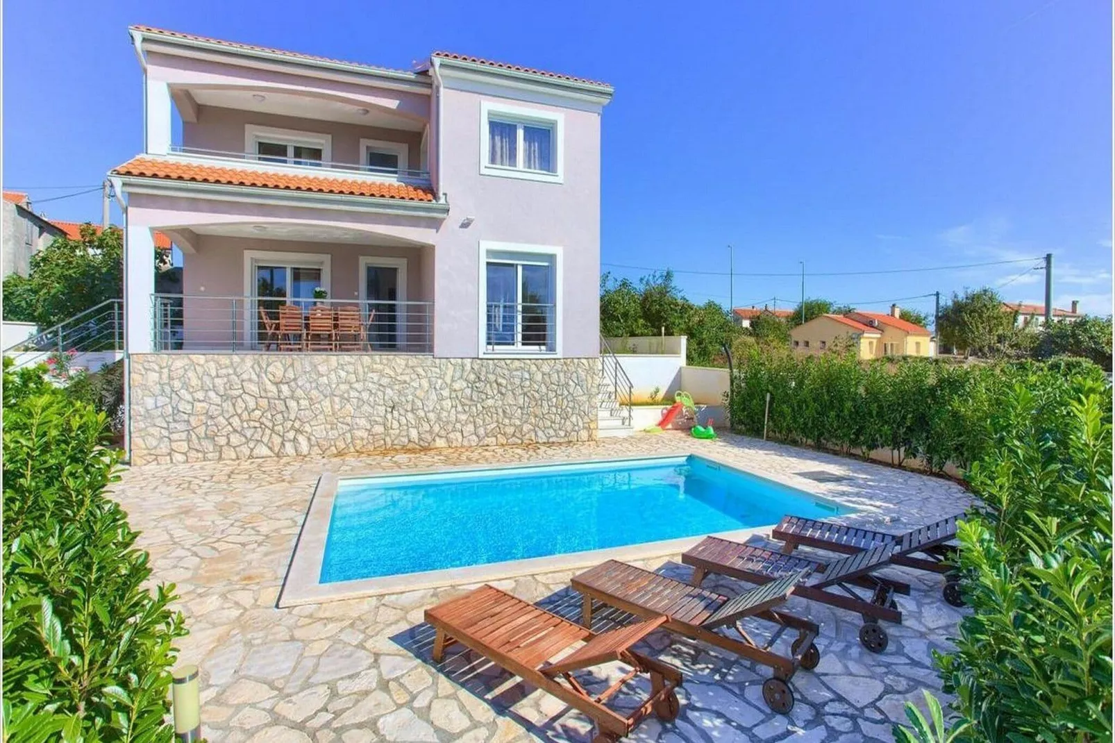 Villa Isabella - Four Bedroom Villa with Swimming Pool-Pool