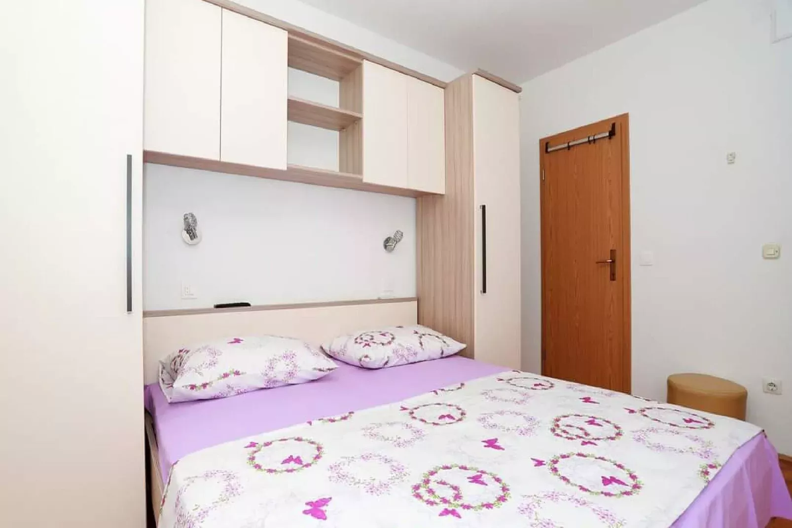 Apartments Pezo - Studio with Balcony and Sea View (Mira 6)-Bedroom