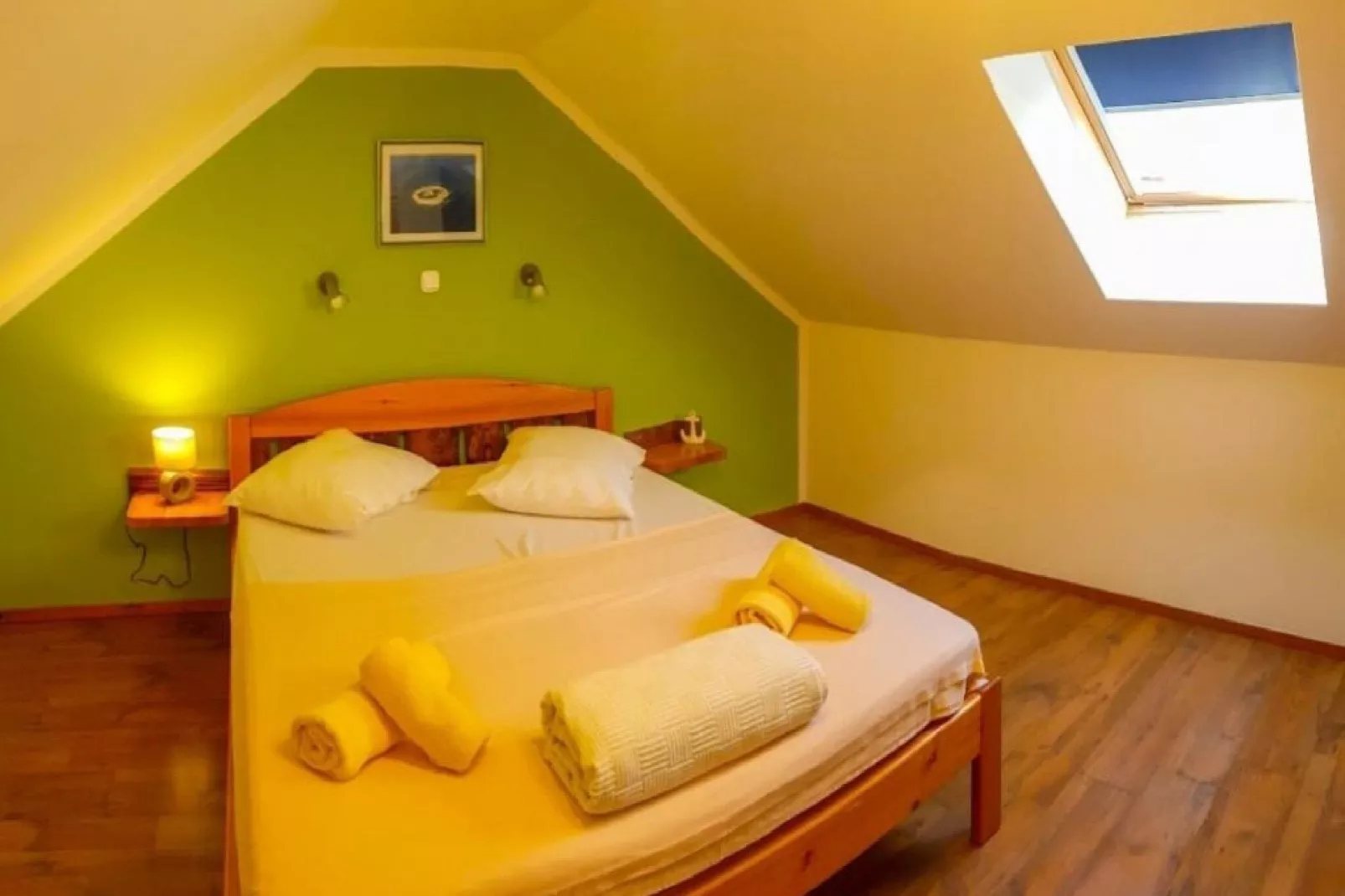 Apartments Vela Stiniva - Two Bedroom Apartment with Terrace and Sea View - A1 (67633)-Bedroom