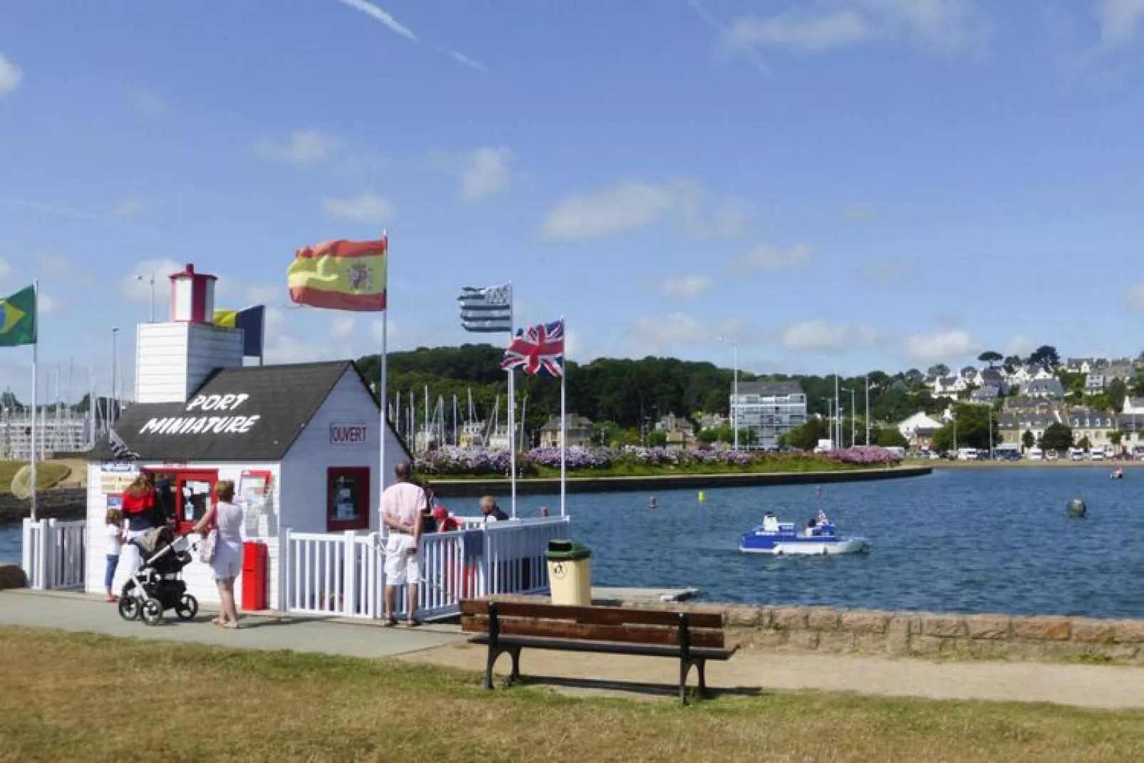 Holiday home, Perros-Guirec-6 pers., n°15-Areas summer 5km