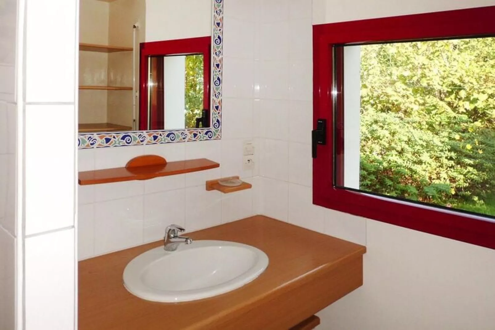 Holiday home, Perros-Guirec-4 pers., n°17-Bathroom