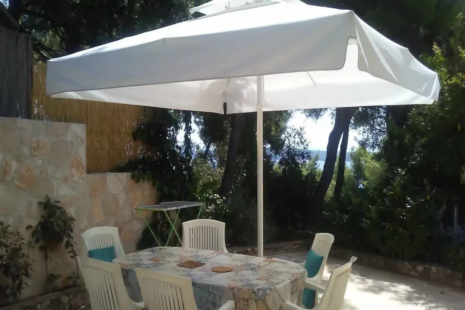 Apartments Villa Pelegrin - Two Bedroom Apartment with Garden View (Apartment A)-Terrace
