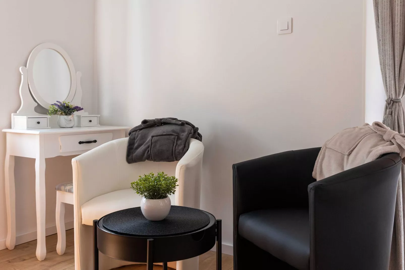 Apartment Porat - One Bedroom Apartment with Terrace-Schlafzimmer