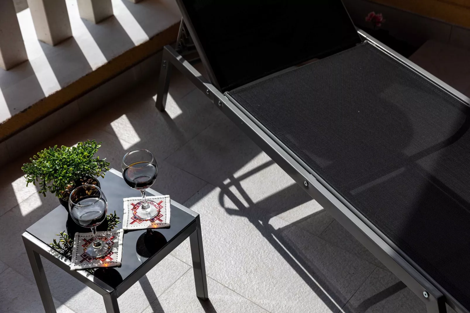 Apartment Porat - One Bedroom Apartment with Terrace-Außenbereich