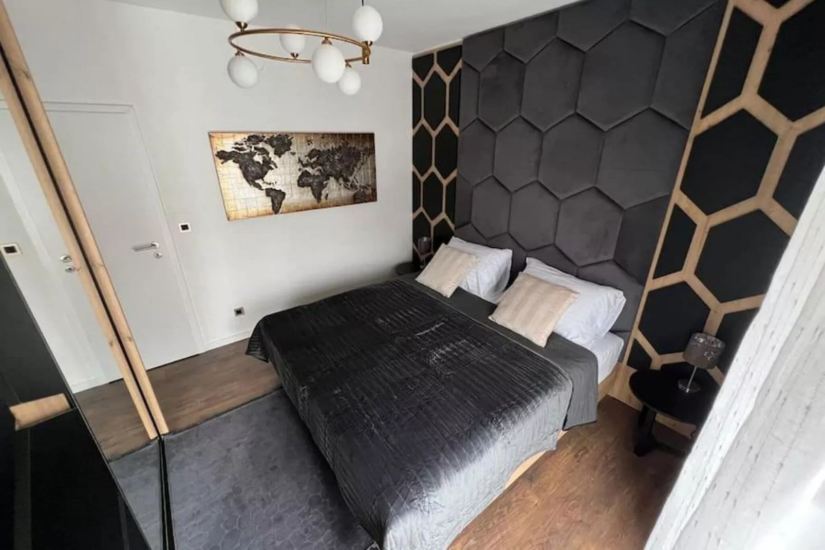 Urban Luxury Apartment Zagreb - Two Bedroom Apartment-Bedroom