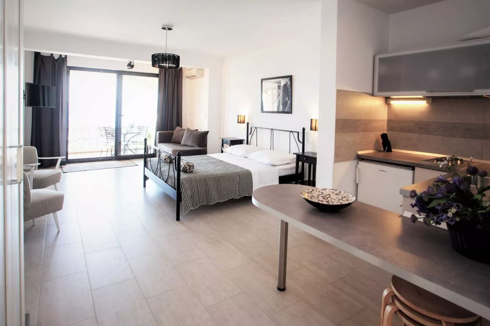 Apartments & Room Vesna - Studio Apartment with Sea View (Apartment 2)