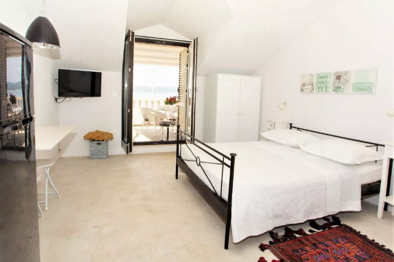 Apartments & Room Vesna - Superior Studio Apartment with Terrace and Sea View (Apartment 4)
