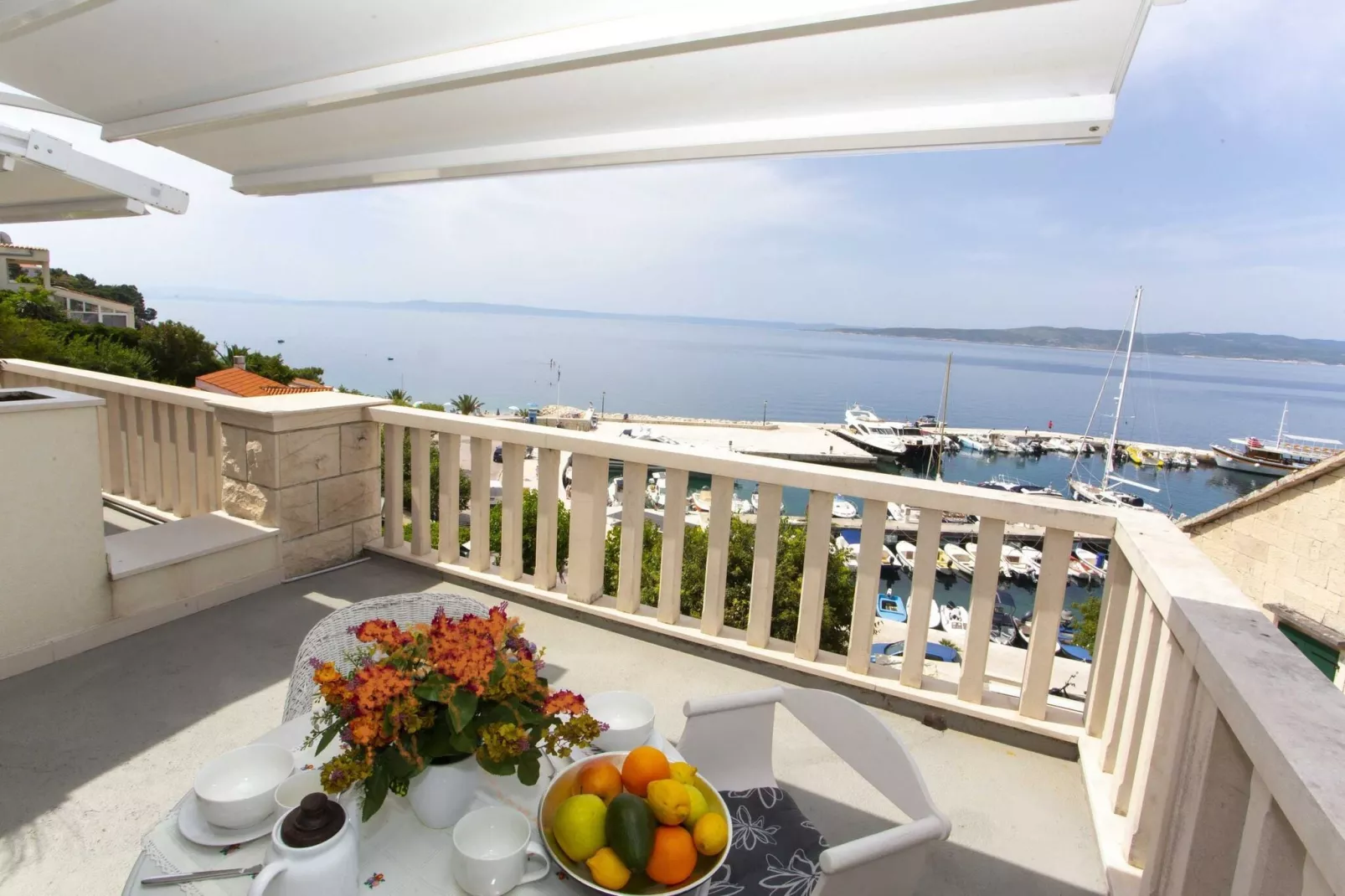 Apartments & Room Vesna - Superior Studio Apartment with Terrace and Sea View (Apartment 4)-Terrace