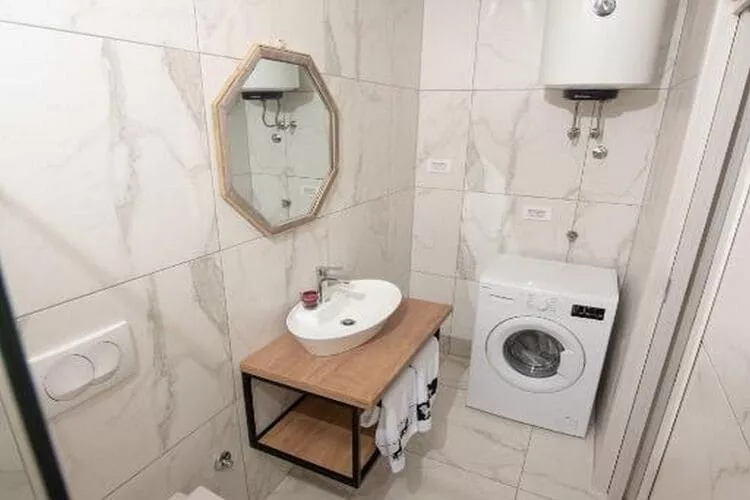 Apartments Bella Vista - One Bedroom Apartment with Terrace (Vir 1)-Salle de bain