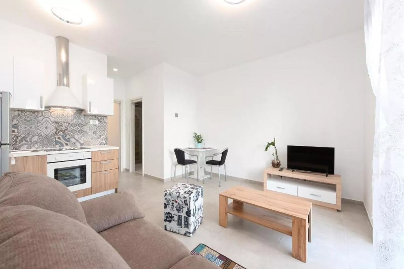 Apartments Bella Vista - One Bedroom Apartment with Terrace (Vir 1)-Intérieur