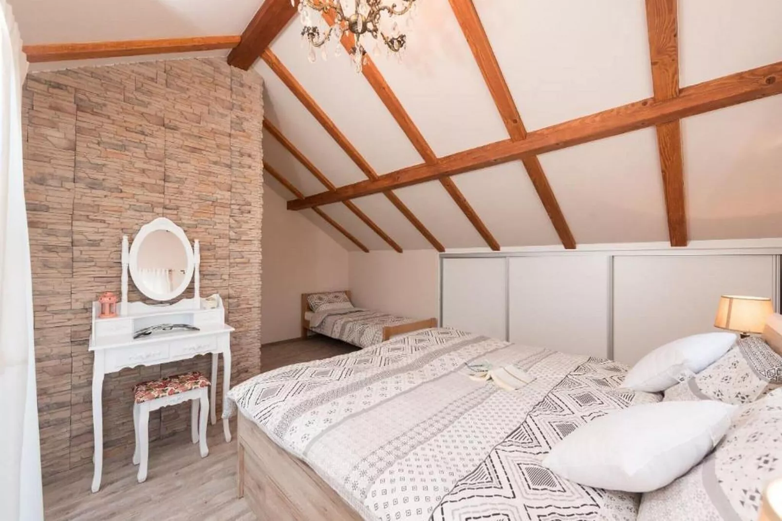 Apartments Bella Vista - One Bedroom Apartment with Sea View (Sea)-Chambre