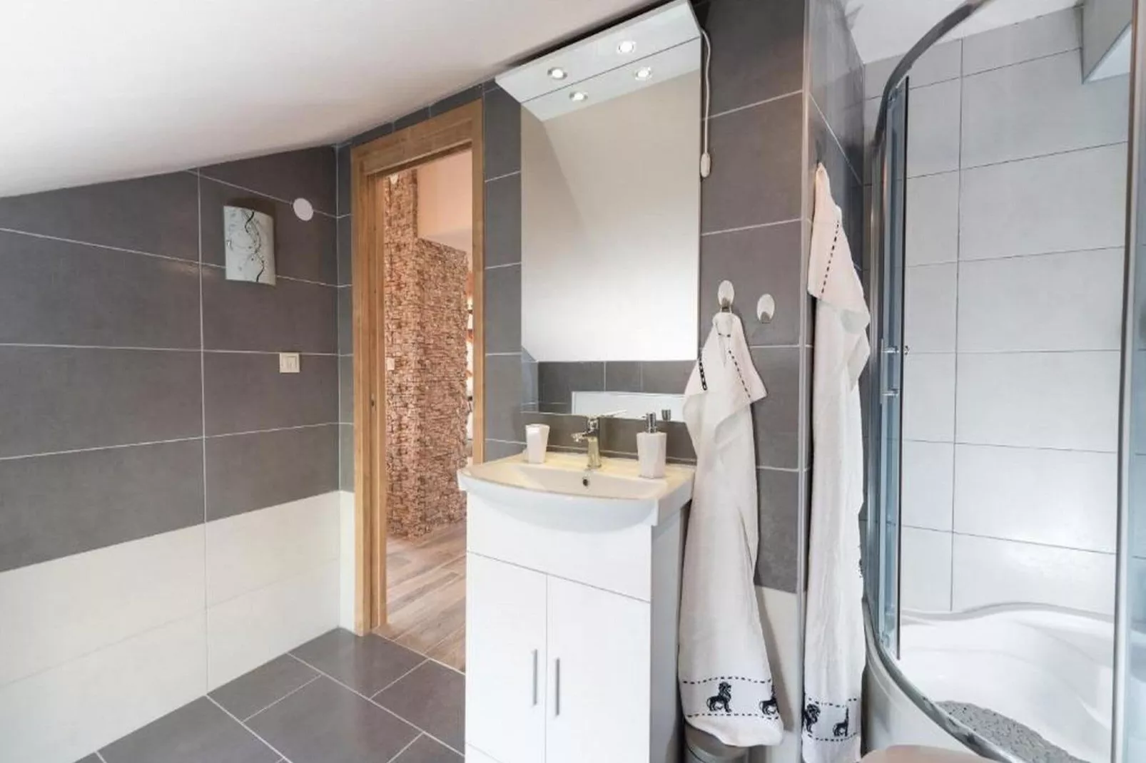 Apartments Bella Vista - One Bedroom Apartment with Sea View (Sea)-Salle de bain