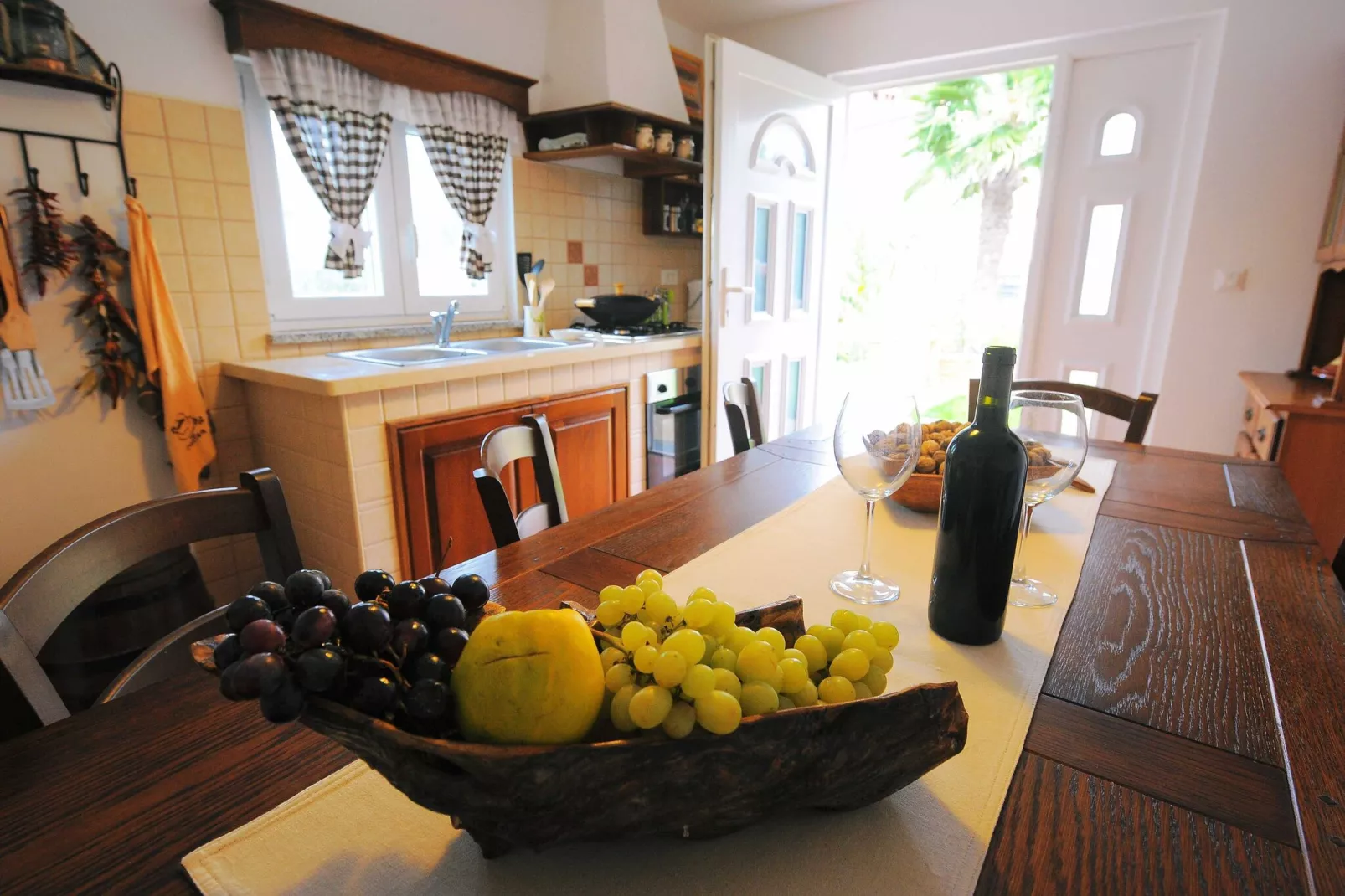 Villa Gea - Three Bedroom Villa with Swimming Pool-Kitchen