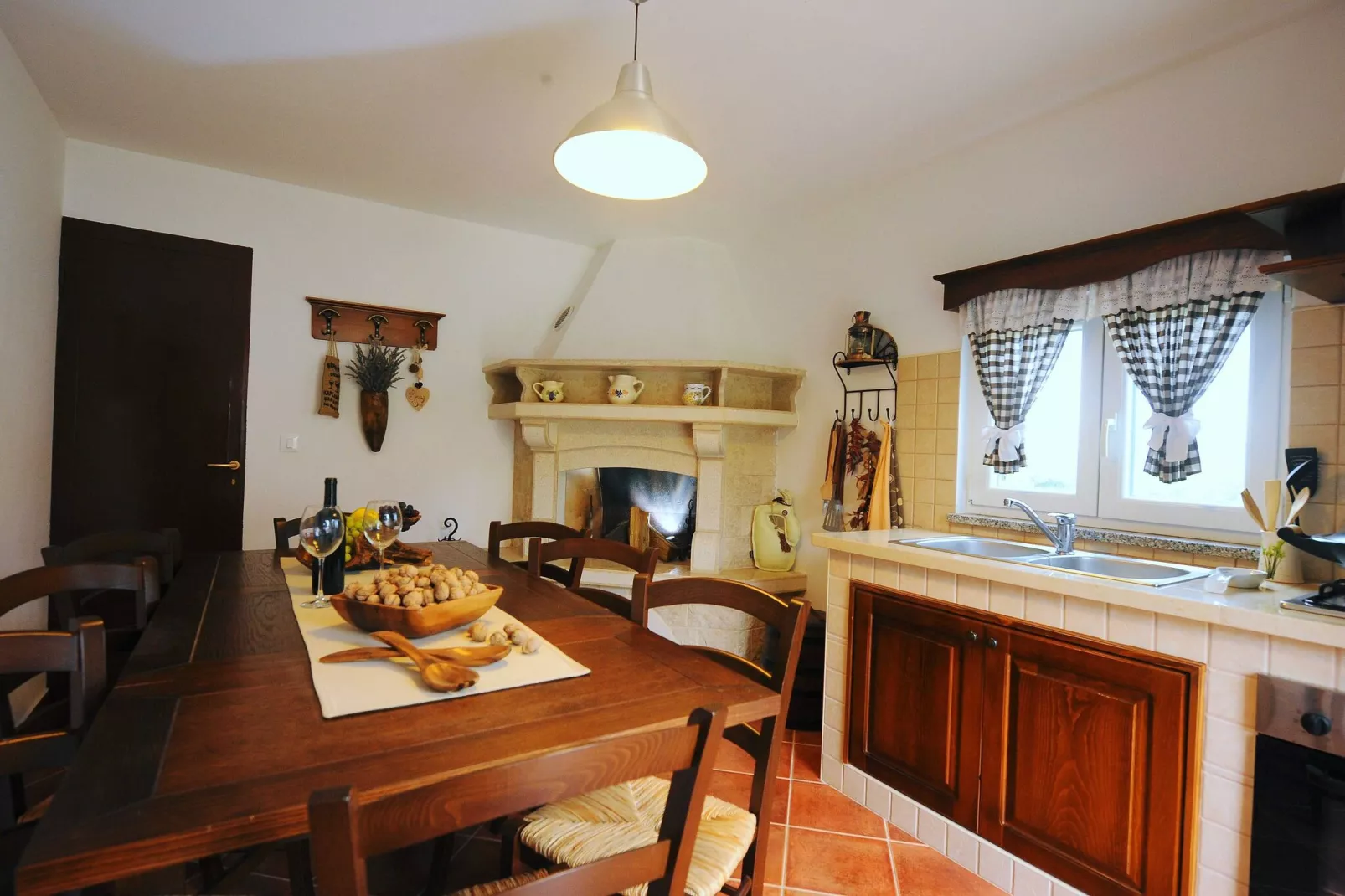 Villa Gea - Three Bedroom Villa with Swimming Pool-Kitchen