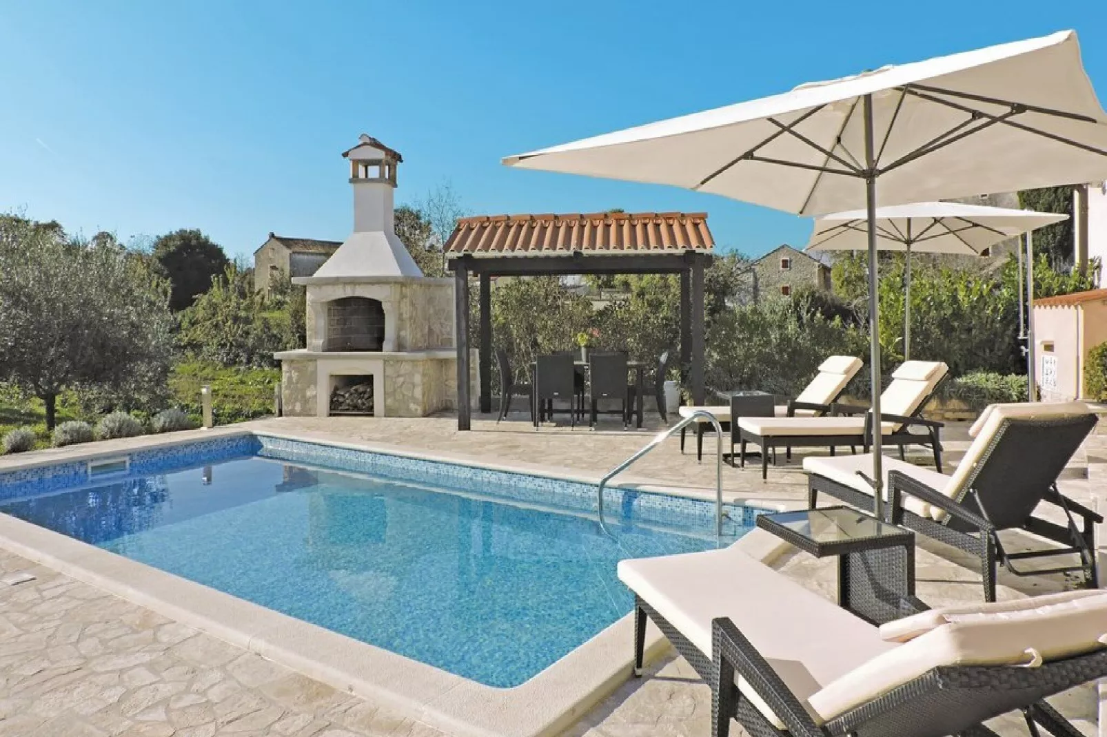 Villa Gea - Three Bedroom Villa with Swimming Pool-Pool