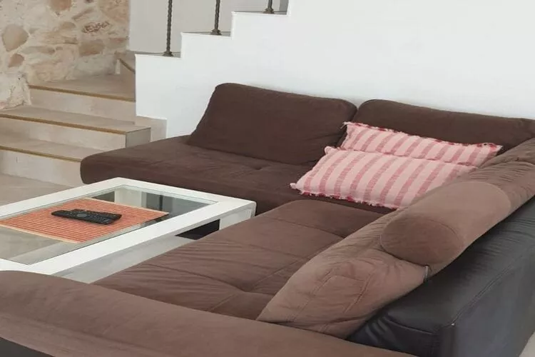 Holiday Home Mico - Three Bedroom Holiday Home with Swimming Pool-Salon