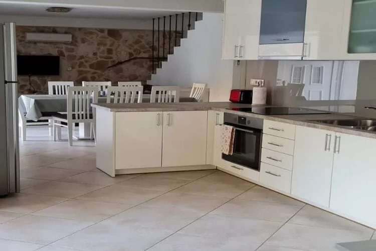Holiday Home Mico - Three Bedroom Holiday Home with Swimming Pool-Cuisine