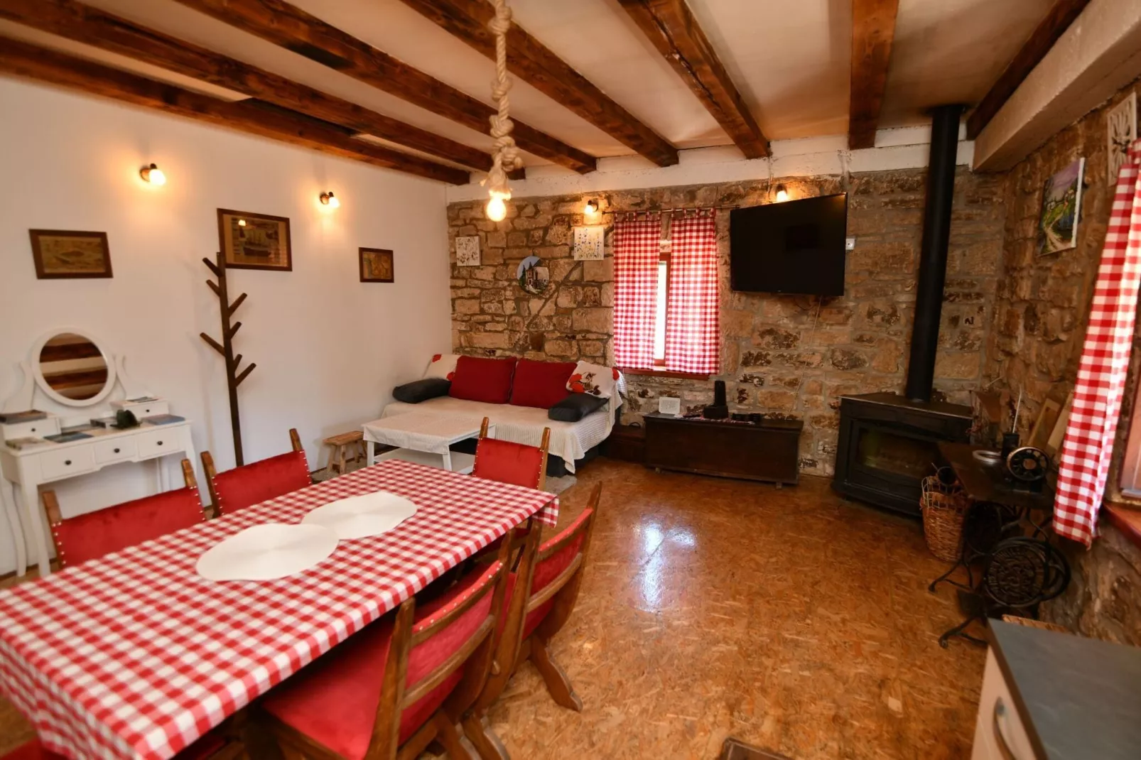 Agroturizam Podastrana - Two Bedroom Apartment-Salon