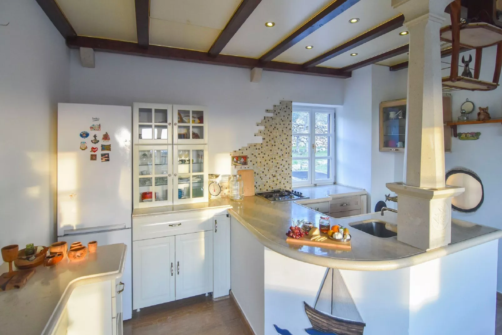 Villa Roza - One Bedroom Villa with Swimming Pool-Kitchen