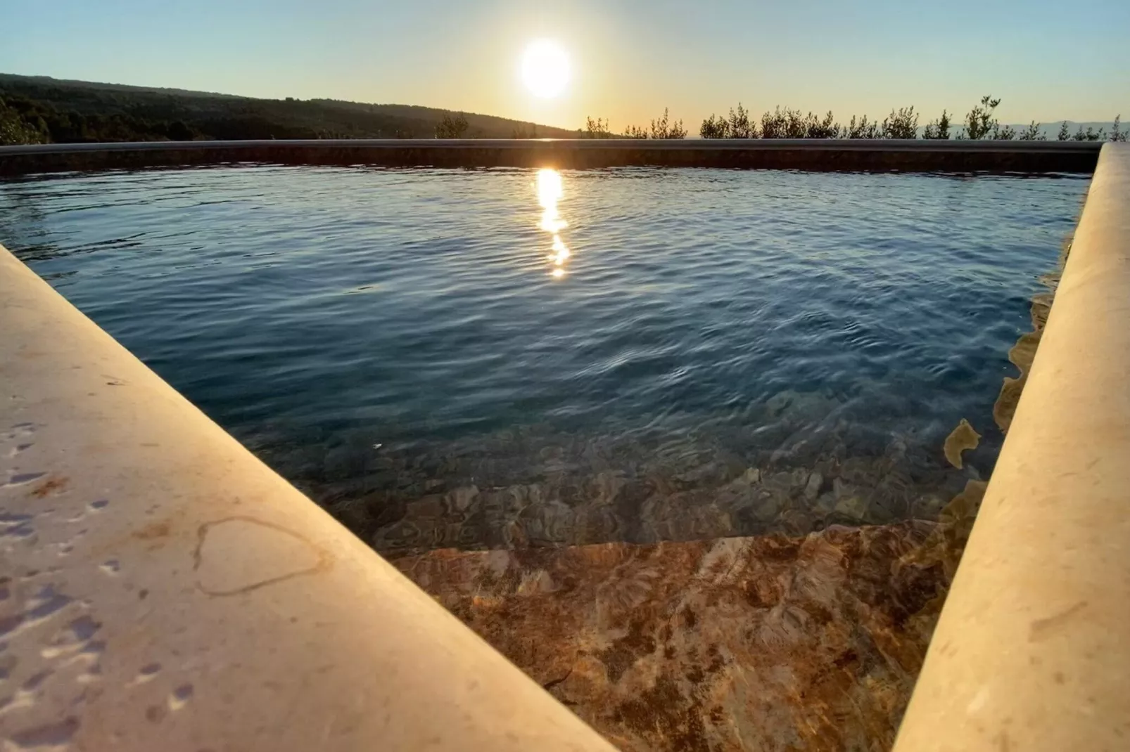 Villa Roza - One Bedroom Villa with Swimming Pool-Pool