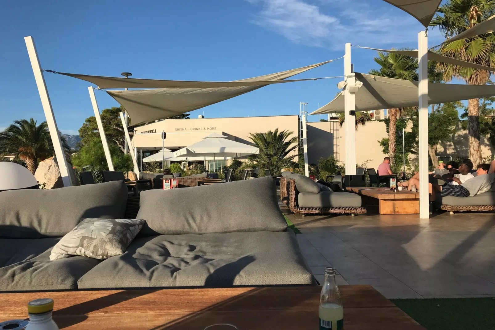 Apartment Oleander - One Bedroom Apartment with Terrace-Atmosphere