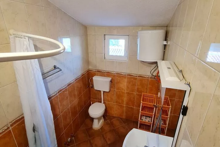 Apartments Robi - One Bedroom Apartment with Terrace-Salle de bain