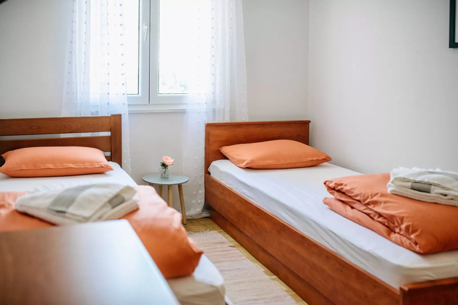 Apartment Wanda - Two Bedroom Apartment with City View-Bedroom