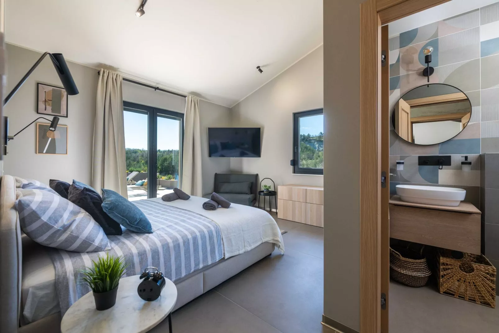 Villa Noeli - Two Bedroom Villa with Terrace and Swimming Pool-Bedroom