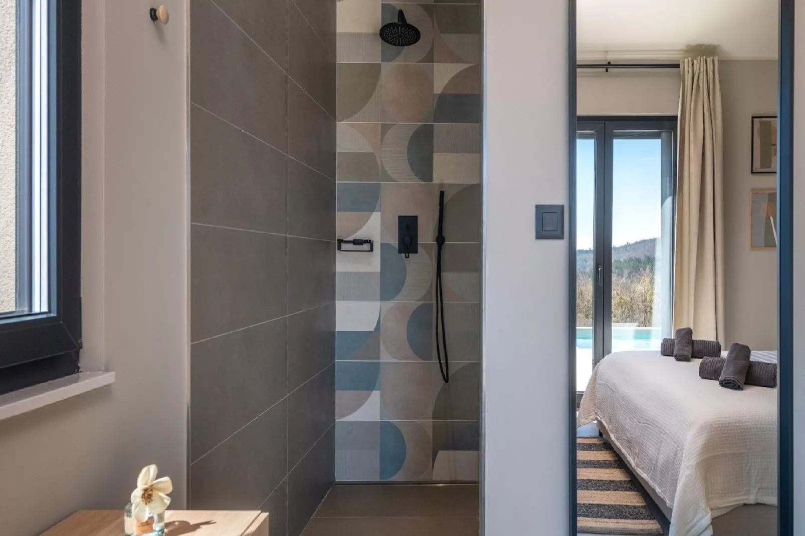 Villa Noeli - Two Bedroom Villa with Terrace and Swimming Pool-Bathroom