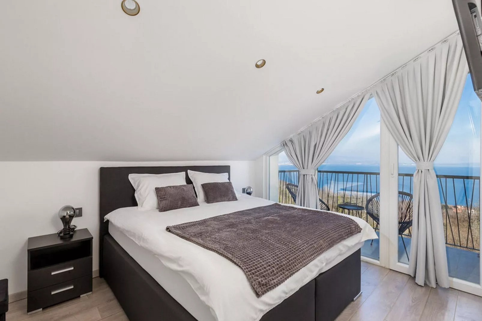 Villa Corichi - Four Bedroom Villa with Swimming Pool-Bedroom