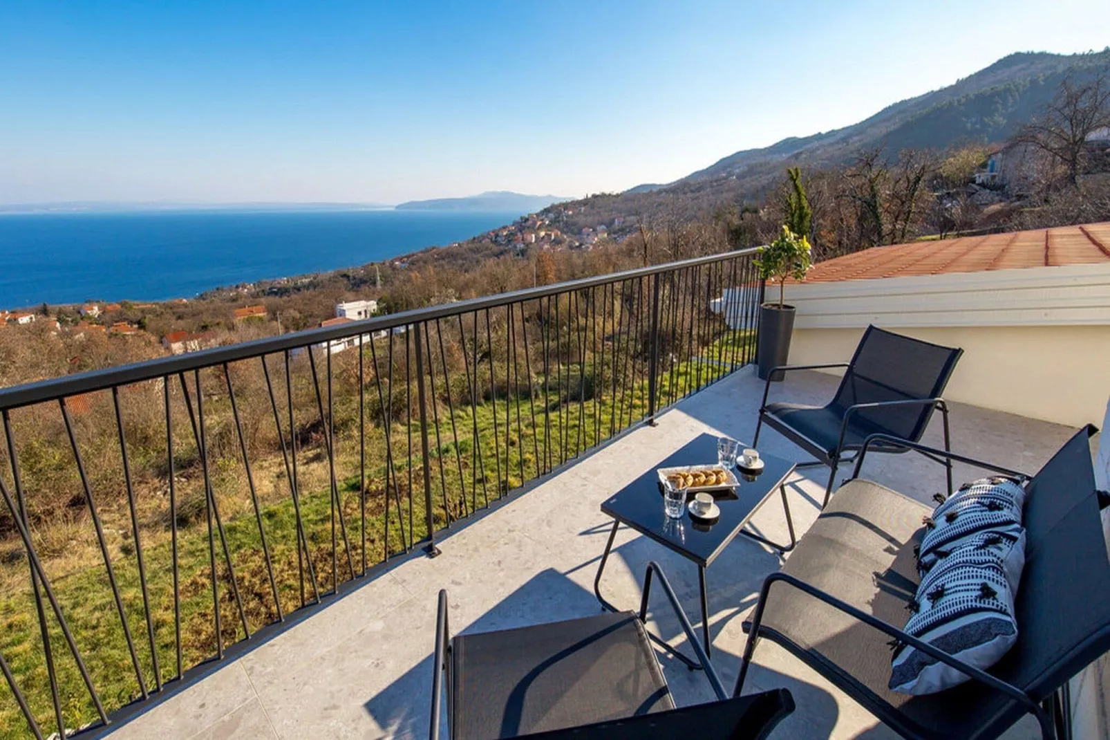 Villa Corichi - Four Bedroom Villa with Swimming Pool-Outdoor