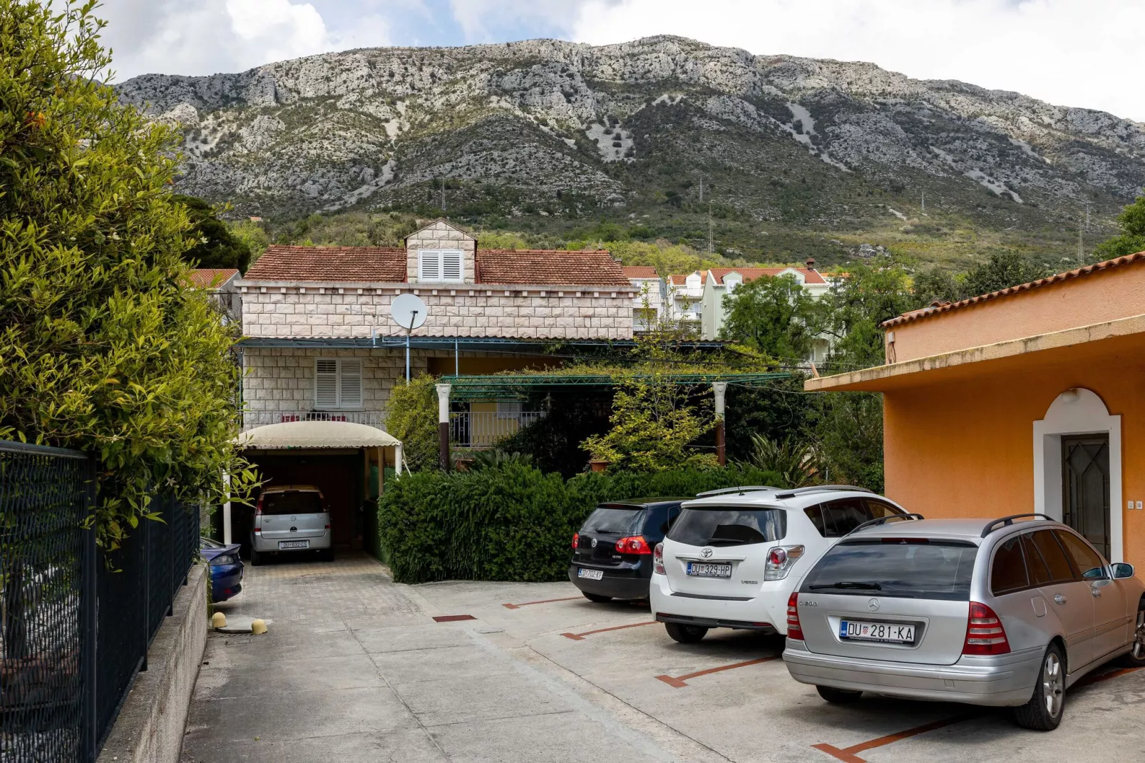 Apartment Tete Mare - Three Bedroom Apartment with Terrace-Stationnement
