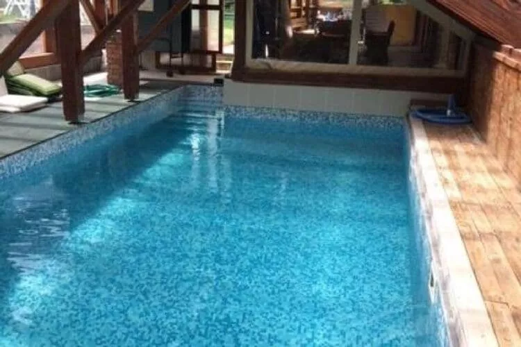 Holiday Home Snow Hill - Three Bedroom Holiday Home with Swimming Pool-Pool