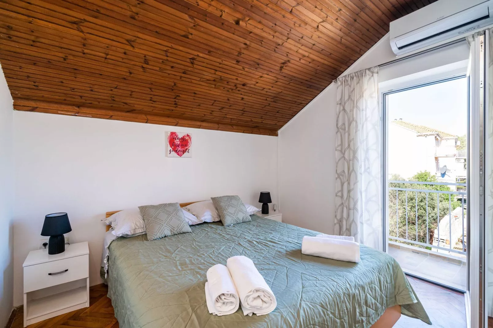 Apartment Dorica - One Bedroom Apartment with Terrace-Bedroom